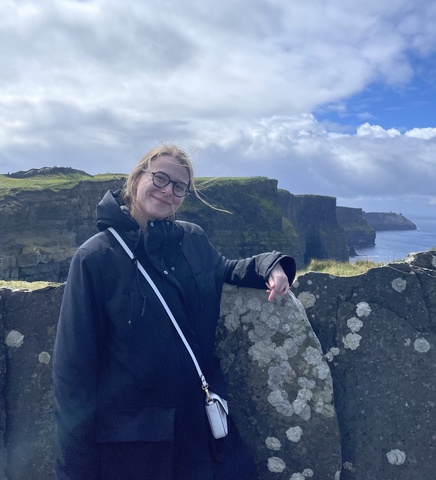 Elle Murphy at Cliff of Moher