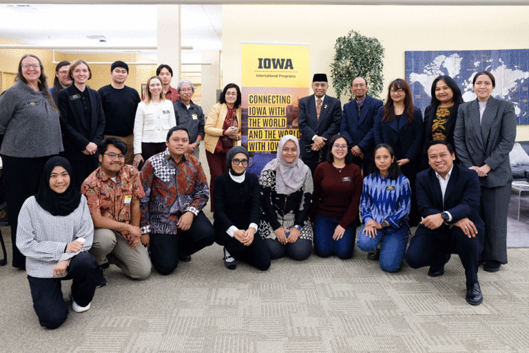 Indonesian delegation, members of International Programs, and Indonesian students, scholars, and alumni