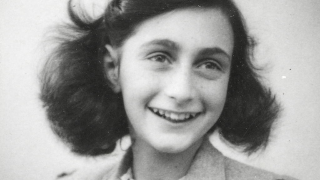 Anne Frank smiling