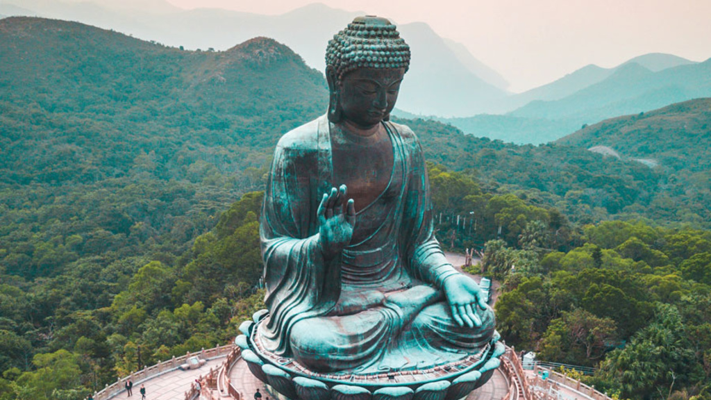 photo of large buddha statue 